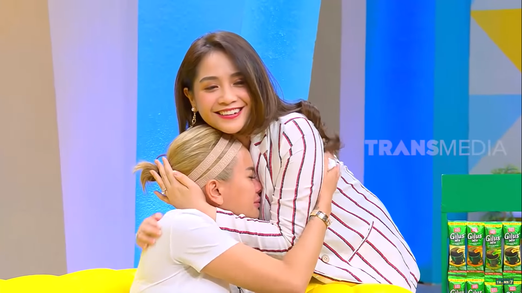 Nikita Mirzani dan Nagita Slavina