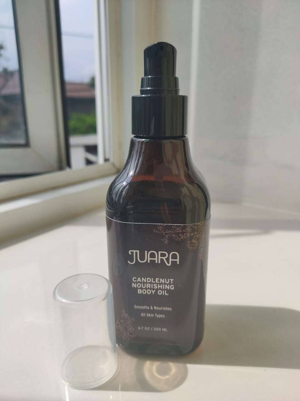 Juara Candlenut Nourishing Body Oil
