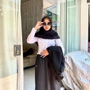 Ria Ricis Mempersiapkan Sidang