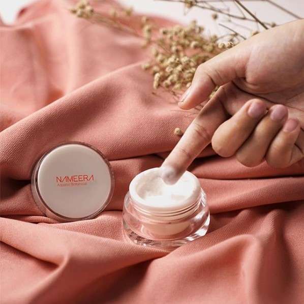 Merawat Kulit Area Bawah Mata Nggak Boleh Sembarangan, Ini Lho Tipsnya