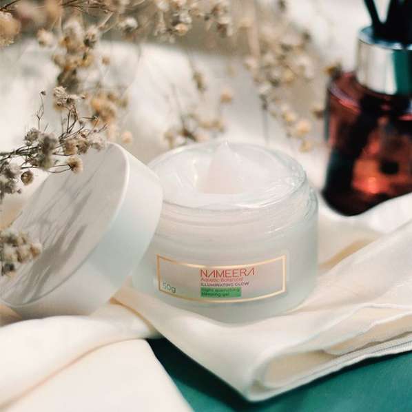 Punya Kulit Berminyak, Perlukah Pakai Pelembap Secara Rutin?