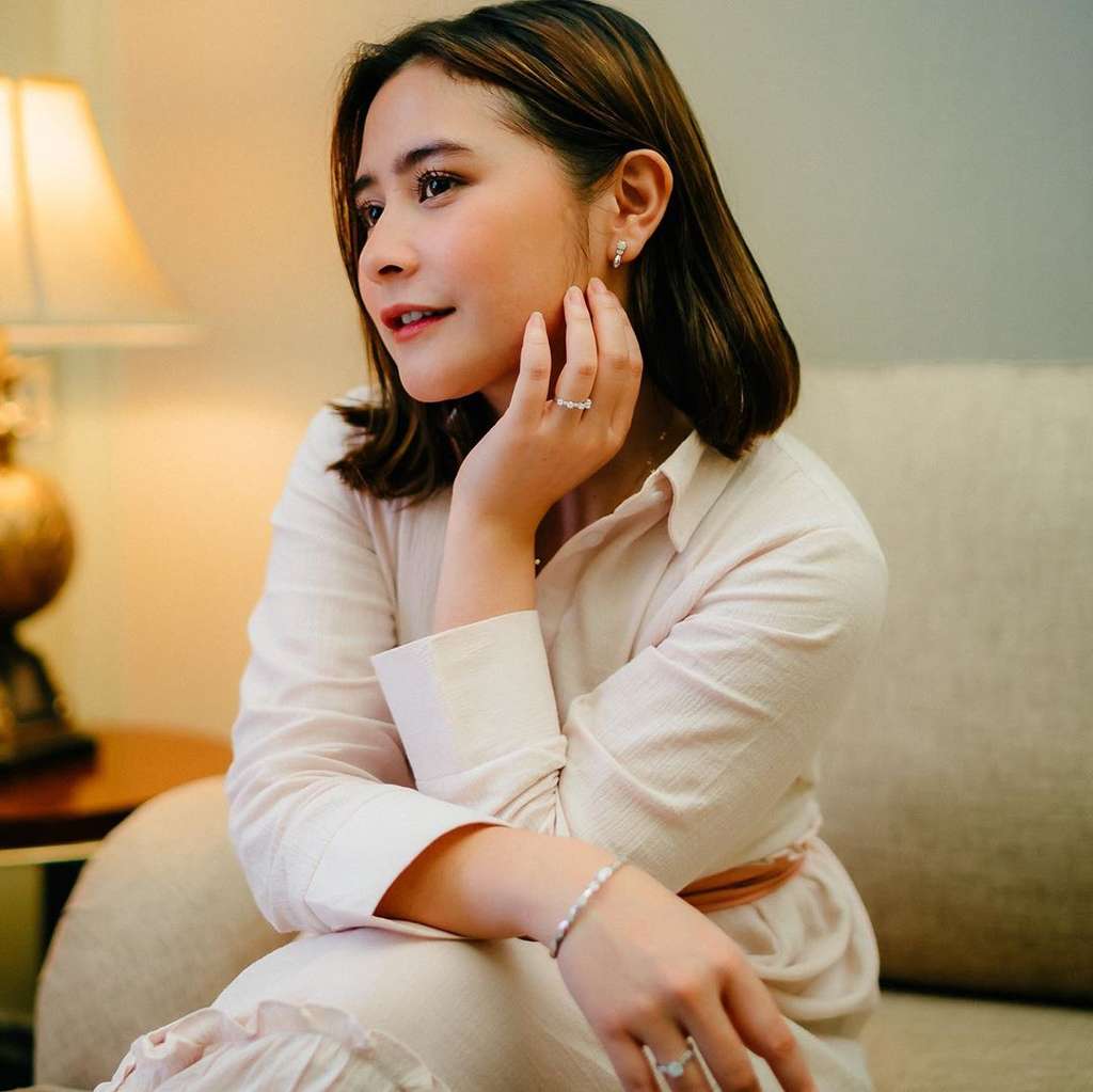 Prilly Latuconsina