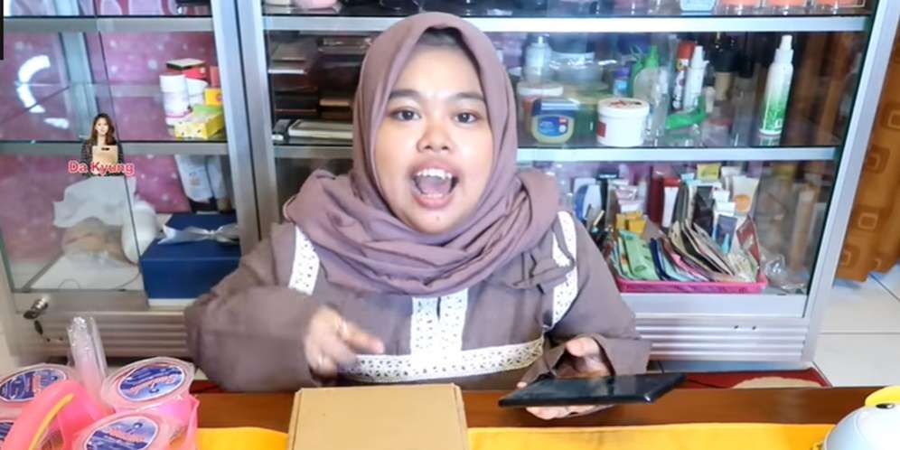 Kekeyi Buka Video dengan Bahasa Korea