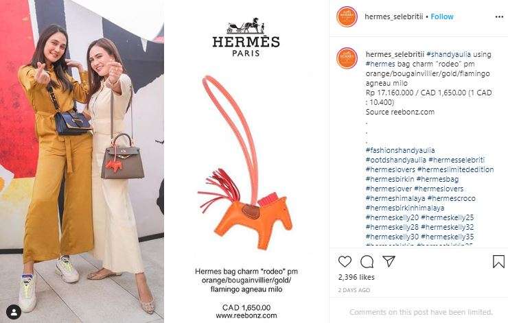 Gantungan kunci Shandy Aulia.