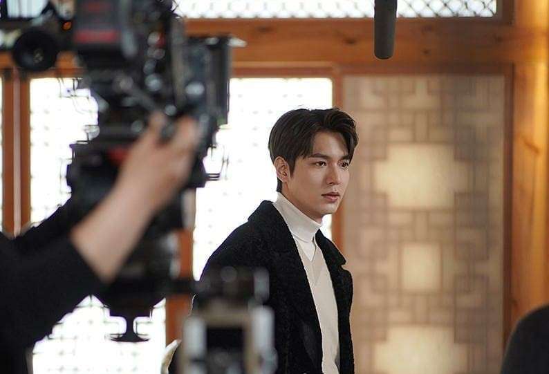 Lee min hoo