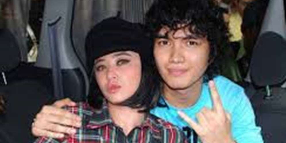 Foto Dewi Persik dan Aldi Taher