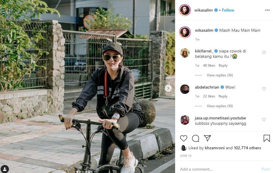 Hobi baru Wika Salim bersepeda