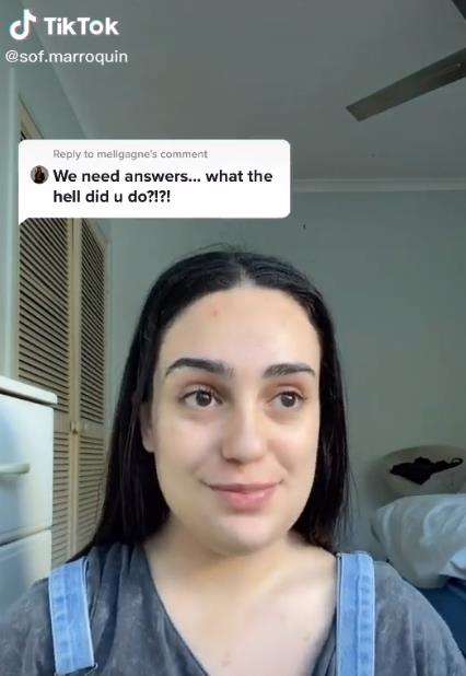 Sophia berusaha menjelaskan kenapa wajahnya jadi kotak.