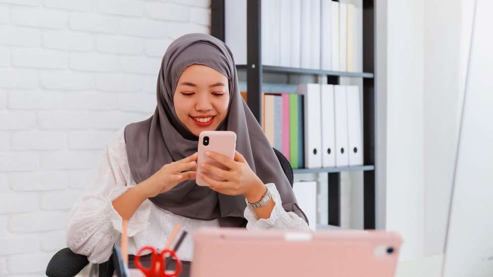 Welcoming New Normal, Yuk Kenalan sama Veronika yang Bikin #DiRumahTerusMaju