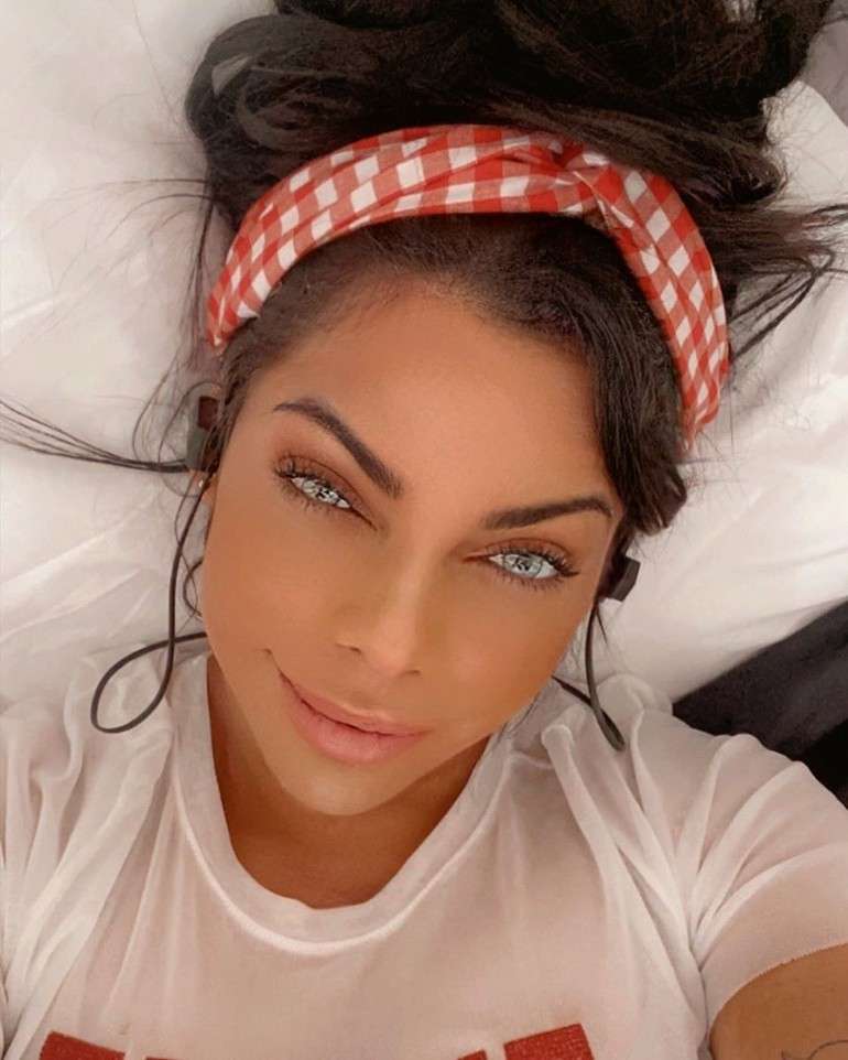 Suzy Cortez
