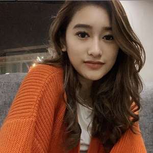 Potret Cantik Amanda Caesa