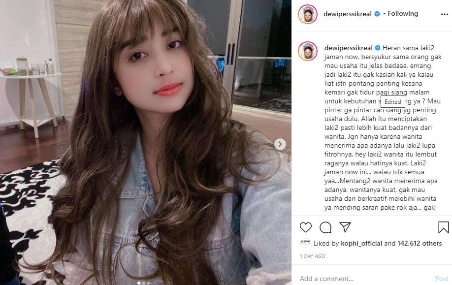 dewi perssik dewi perssik