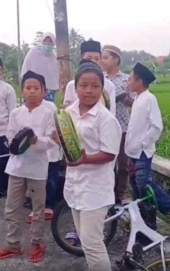 Menyambut Pasien Sembuh Dari Covid-19 Menyambut Pasien Sembuh Dari Covid-19