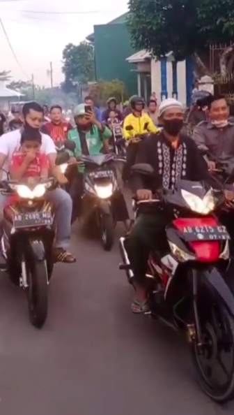 Menyambut Pasien Sembuh Dari Covid-19 Menyambut Pasien Sembuh Dari Covid-19