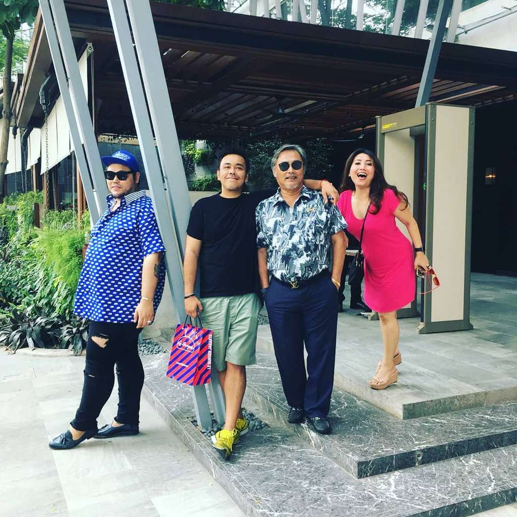 ivan gunawan berduka