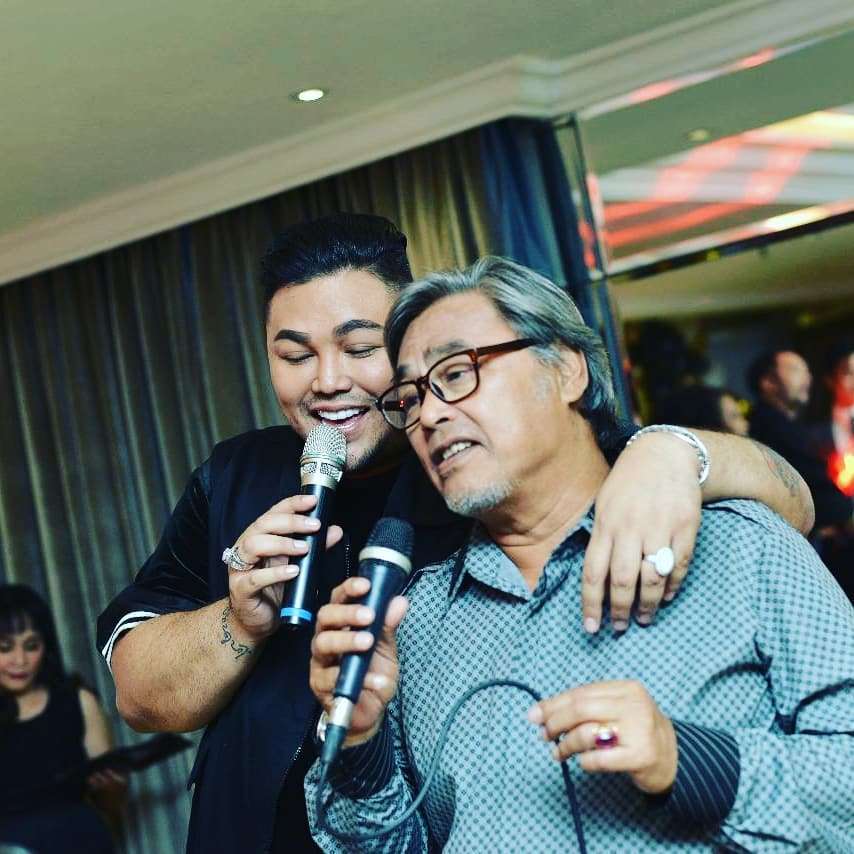 ivan gunawan berduka