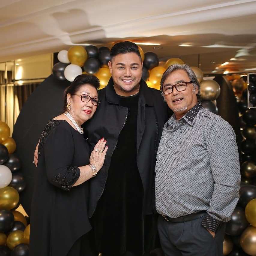 ivan gunawan berduka