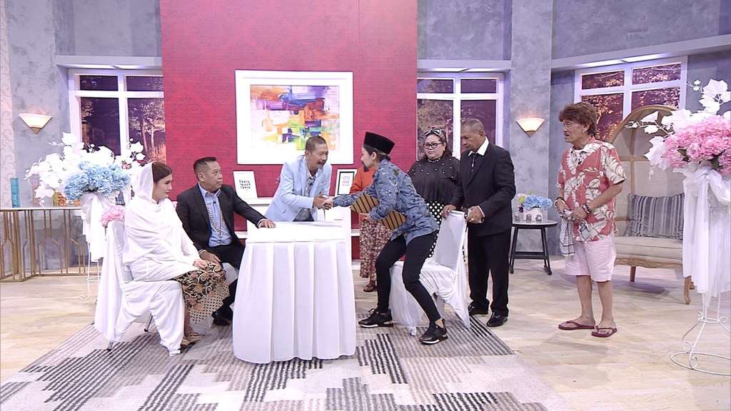 Grup Srimulat tampil di TemuLawak