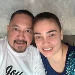 Potret Feby dan Suami