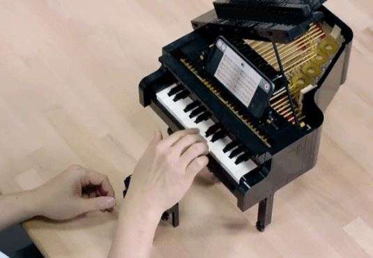 Piano lego