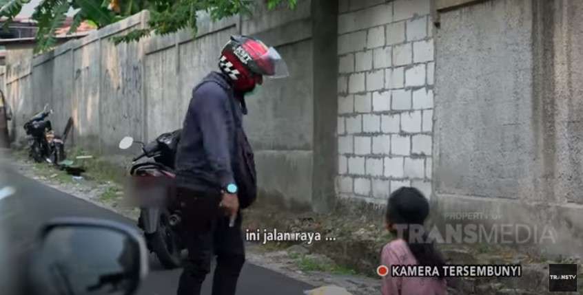 Sarwendah Tan Keserempet motor