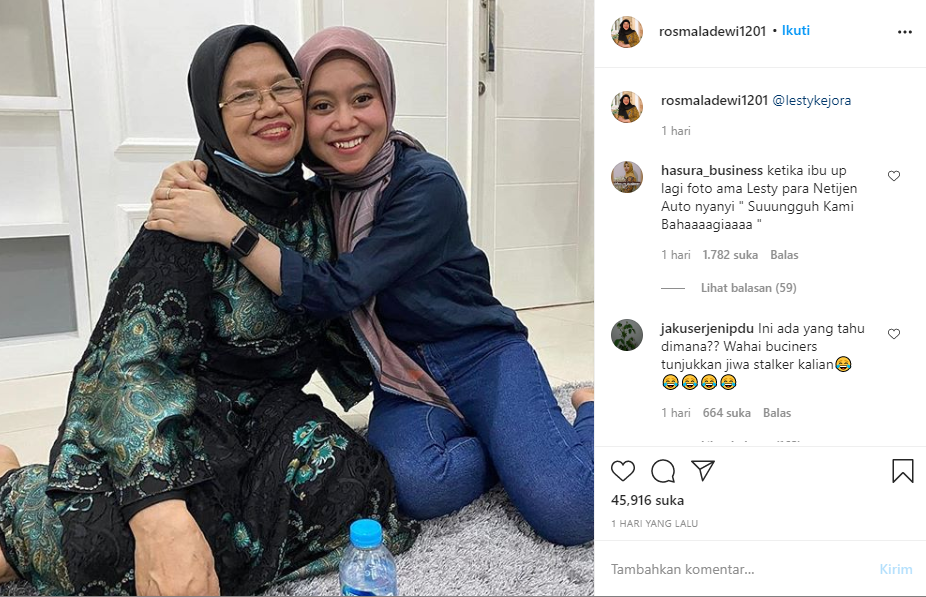 lesty kejora dan ibunda Rizky Billar