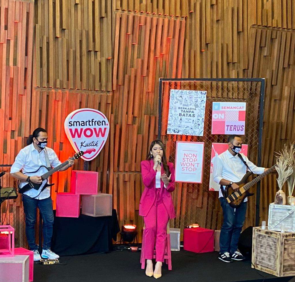 Tiara Andini  di Smartfren WOW Virtual Concert