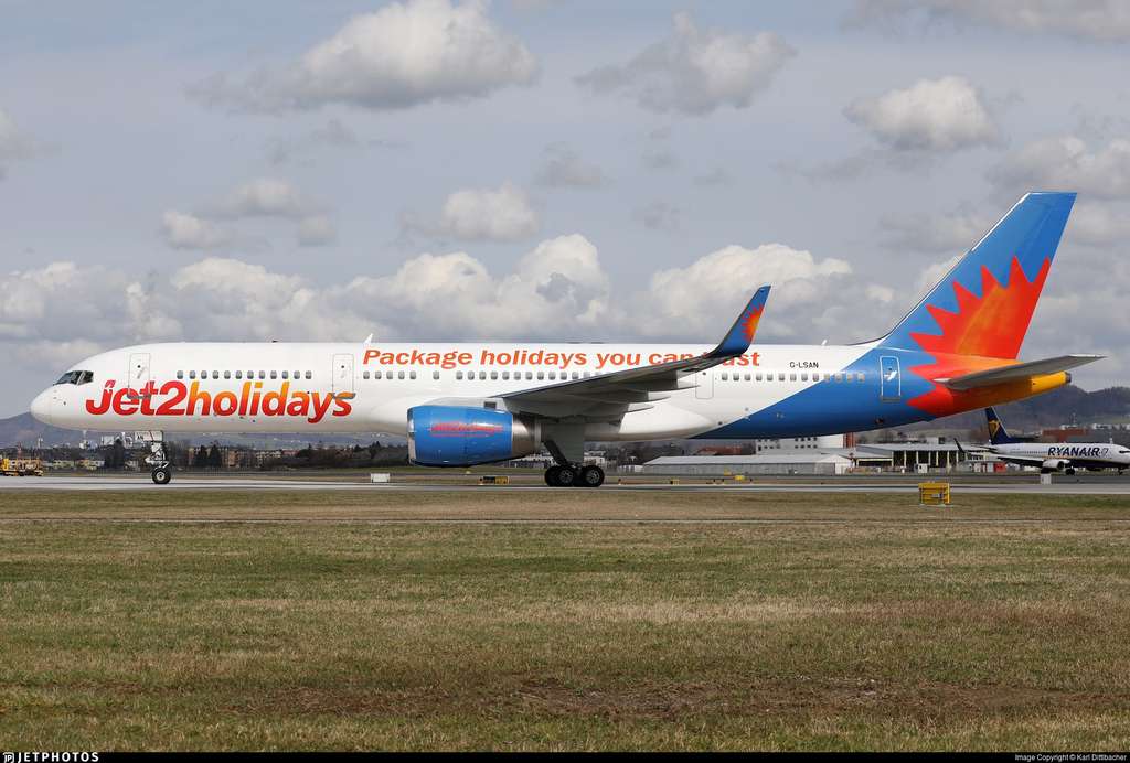 Pesawat Boeing 757-200
