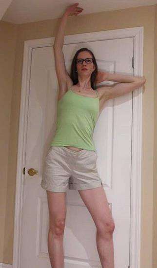 Emerald Van Langen, model dengan tinggi hampir 2 meter.