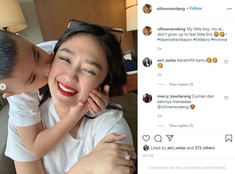 Oline Mendeng punya anak Oline Mendeng punya anak