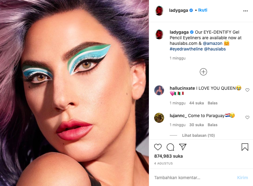 Penampilan Lady Gaga