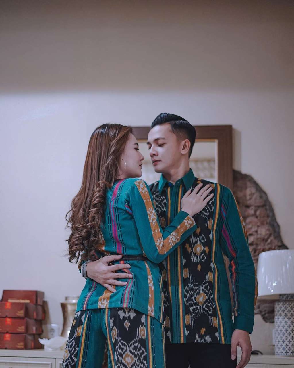 Nella Kharisma dan Dory Harsa