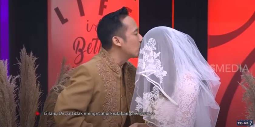 Denny Cagur cium istri Gilang Dirga