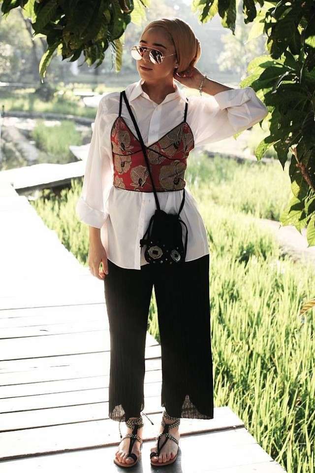 Tips Padu Padan Crop Top