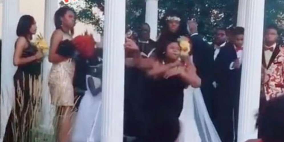 Rusuh di pernikahan Rusuh di pernikahan