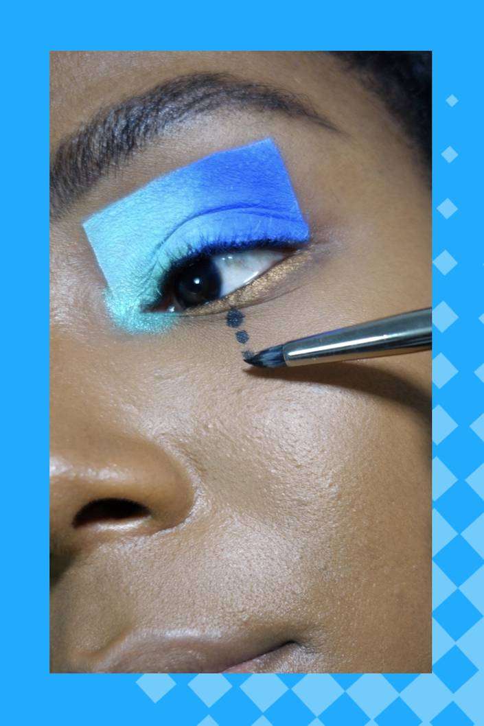 Membuat Boxy Eyeshadow