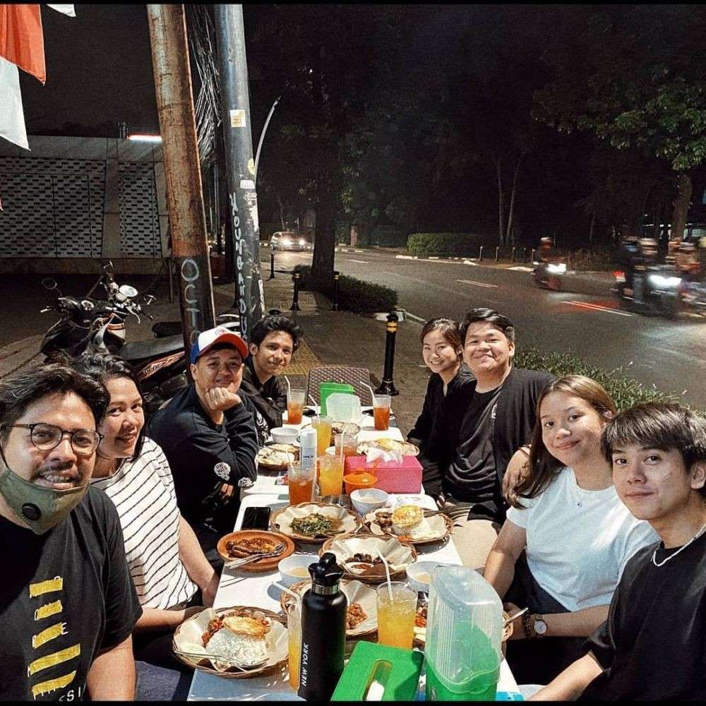 Iqbaal Ramadhan dan Zidny Lathifa