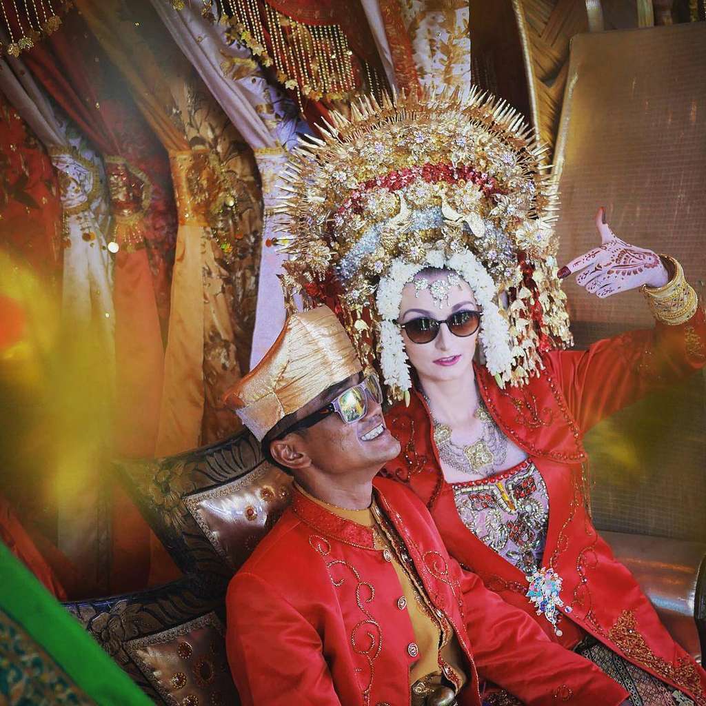 Keluarga Bayu Kumbara dan Jennifer