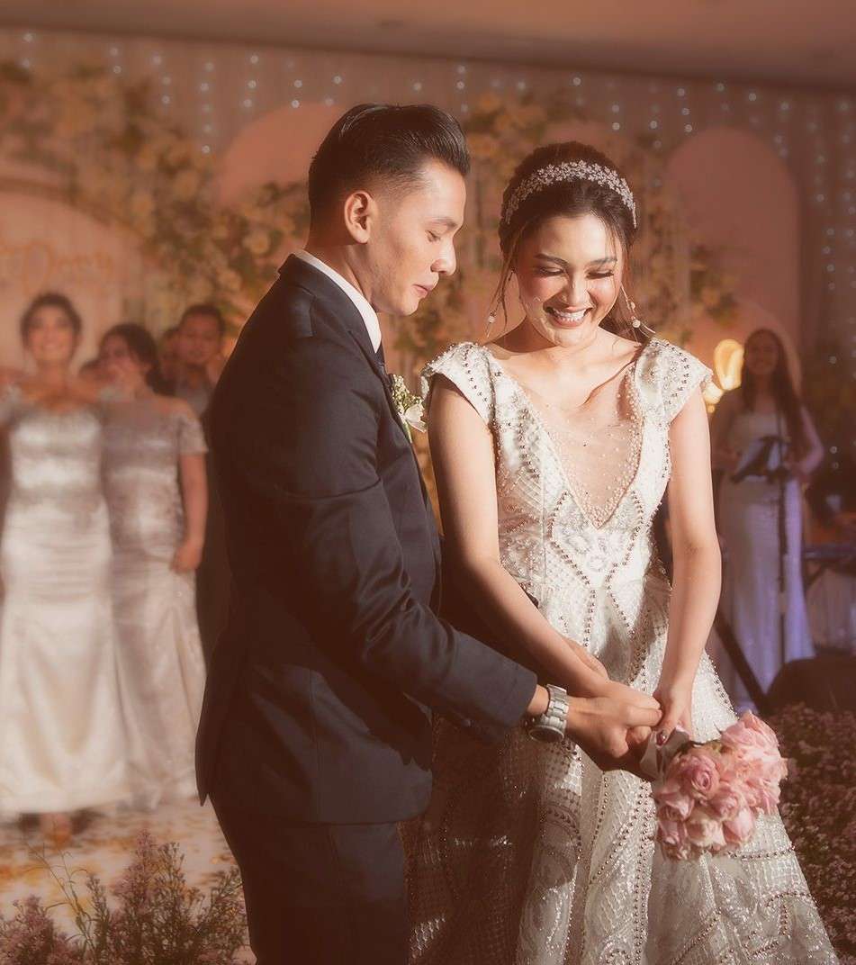 Nella Kharisma dan Dory Harsa