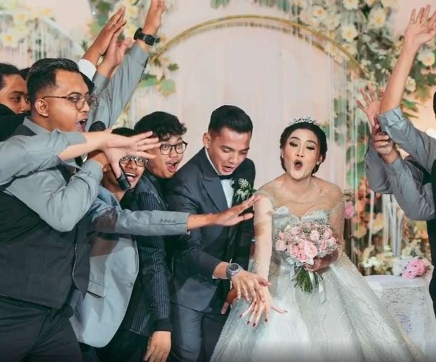 Nella Kharisma dan Dory Harsa
