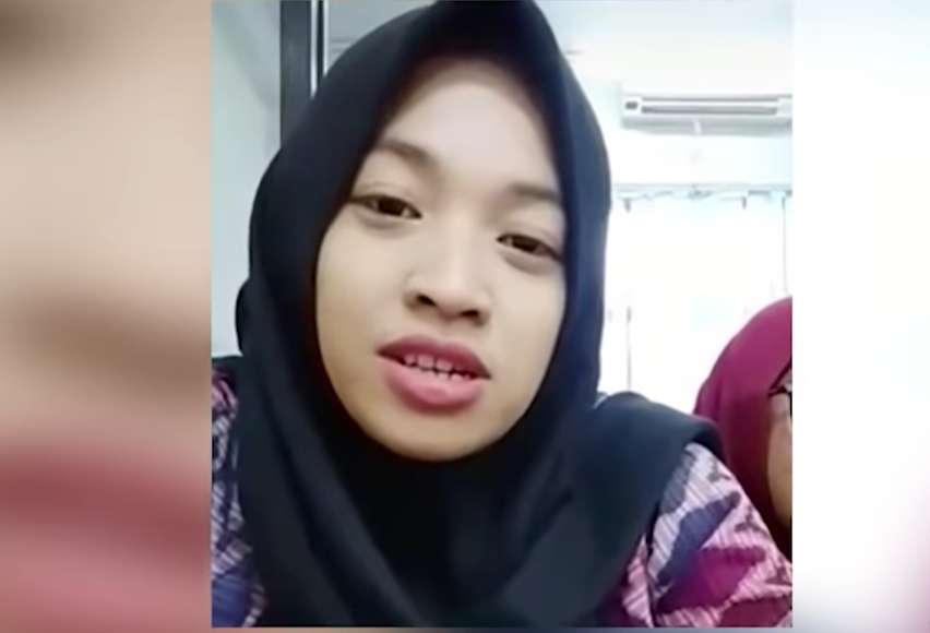 Mantan istri Dory Harsa