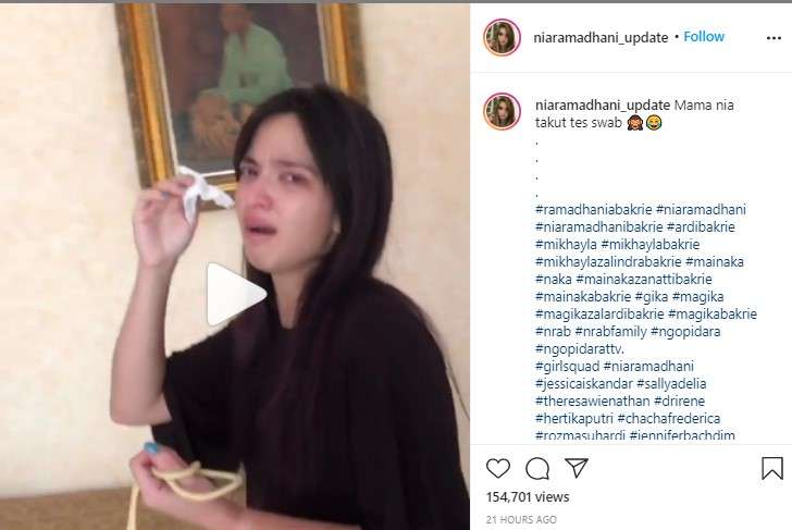 Video Nia Ramadhani menangis