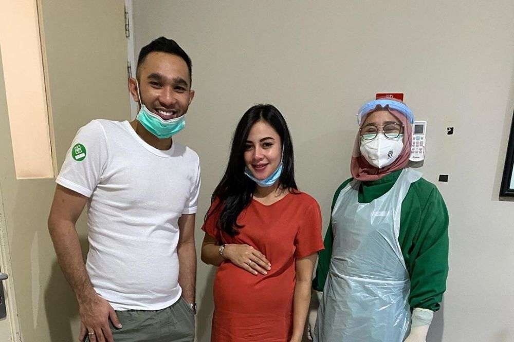 Enji dan Tri Hana
