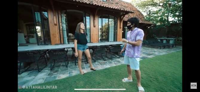 potret rumah Jessica iskandar di bali