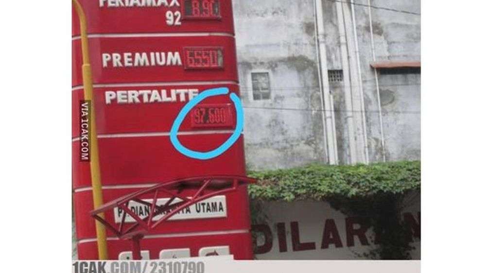 Tulisan kocak di Pom bensin
