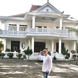 potret rumah eko patrio di kampung halaman