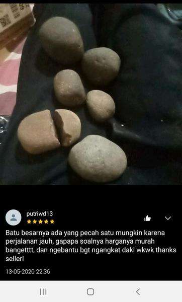Ada yang pecah, mungkin akibat perjalanan jauh.