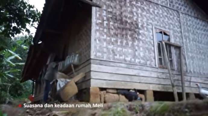Kondisi rumah panggung Meli