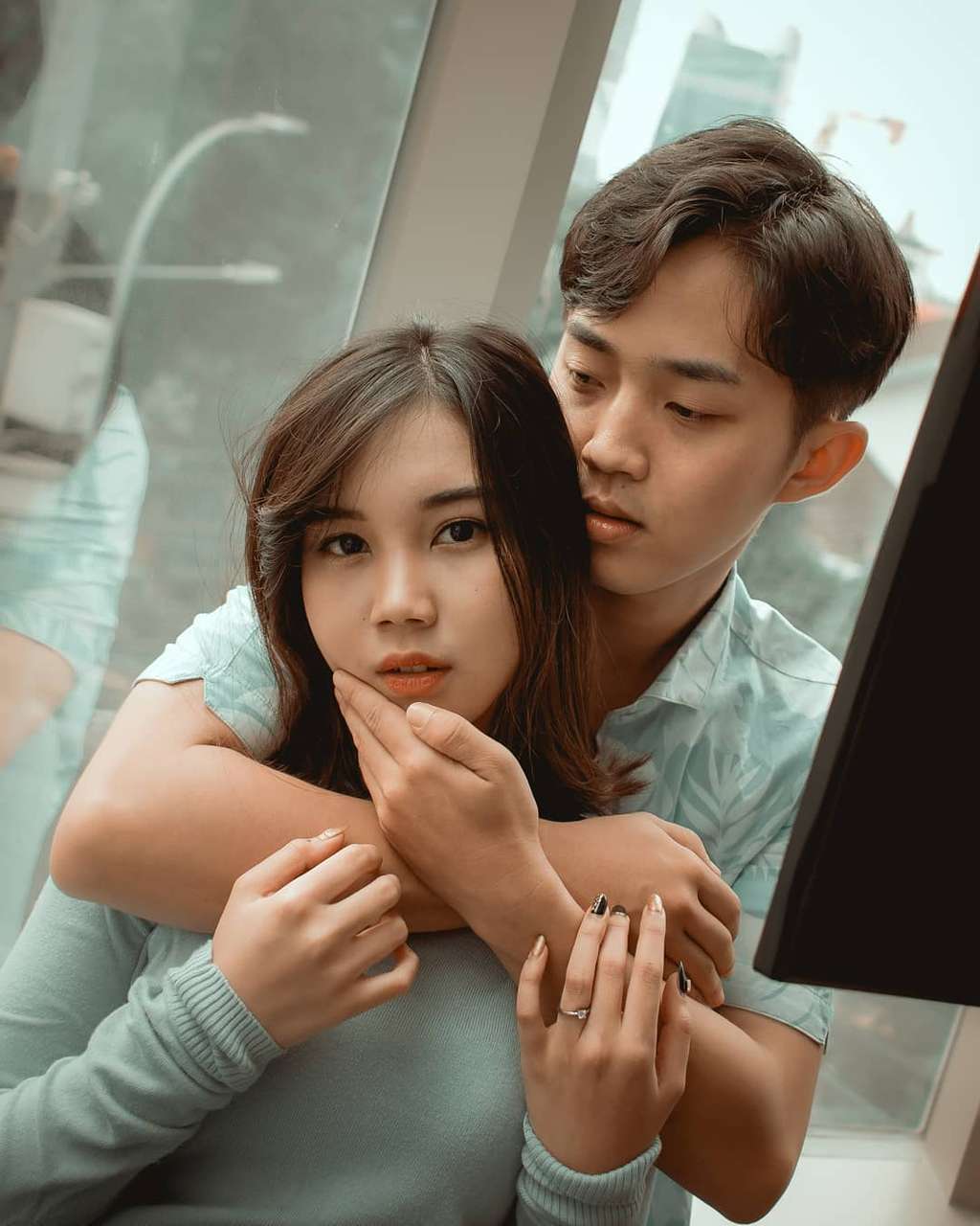 Mantan personil JKT48 Yuriva dan kekasihnya