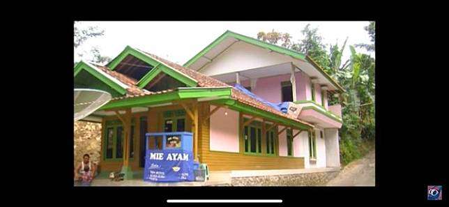 Rumah Lesty di kampung